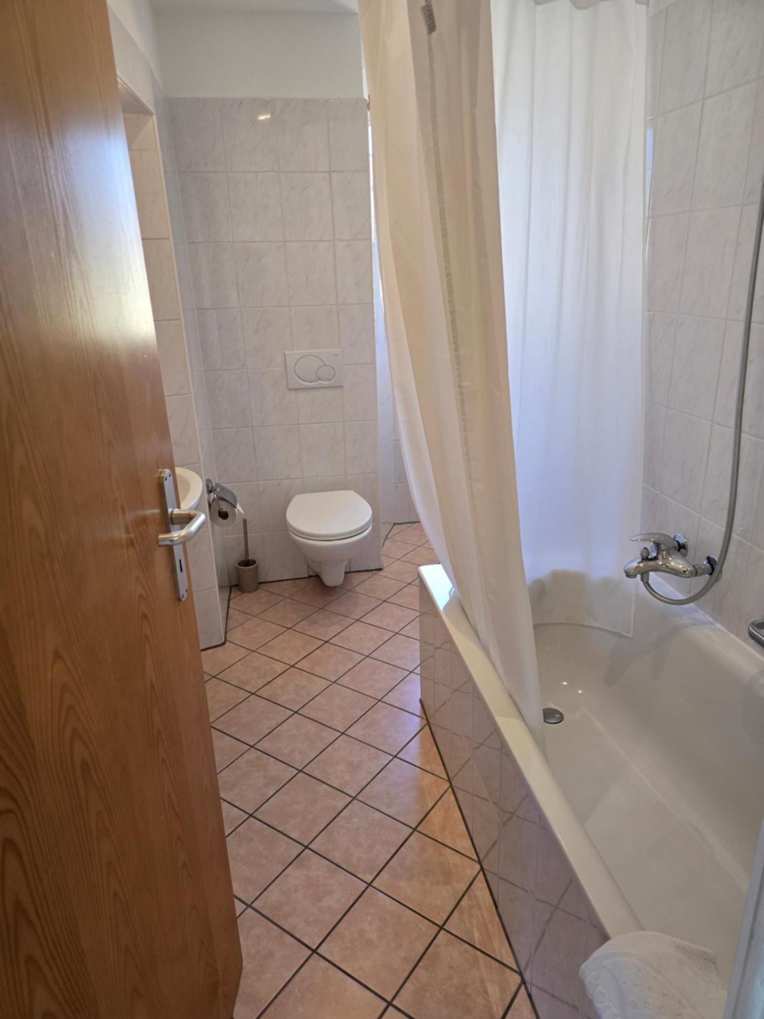 Depandance Garni Golf Apartment Ascona Exterior foto